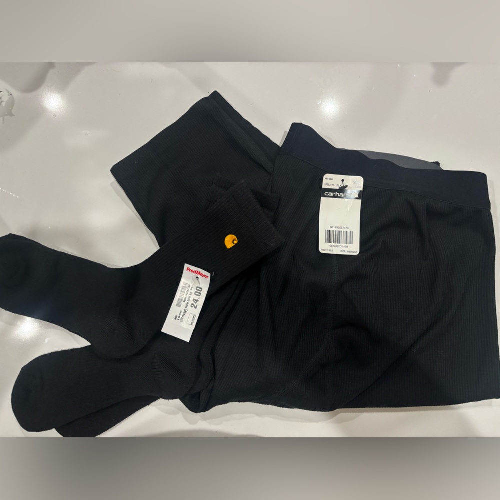 Carhartt Black pants & socks